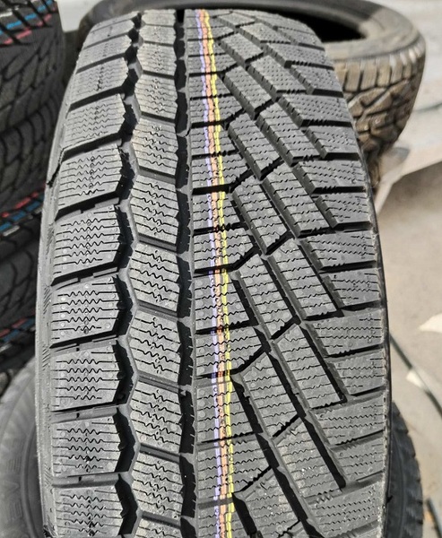 GISLAVED SOFT*FROST 200 185/60R15 88T