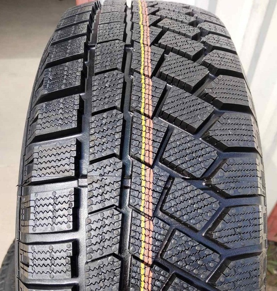 GISLAVED SOFT*FROST 200 SUV 255/50R19 107T