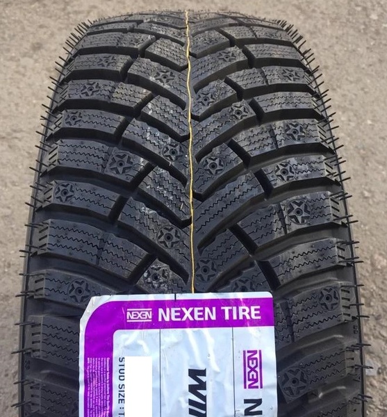 Nexen WinGuard WinSpike 3 235/65R18 106T