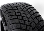 Pirelli Ice Zero Friction 3 235/65R17 108H